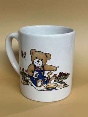 Rare Vintage 80s Bear Mug Bear in Overalls Eating Honey & Bear Running From Bees